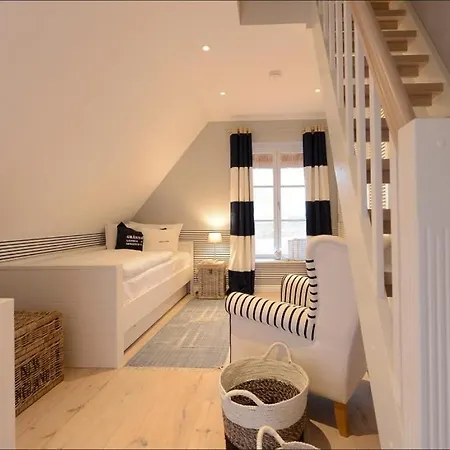 Дом отдыха Nantucket Blue *