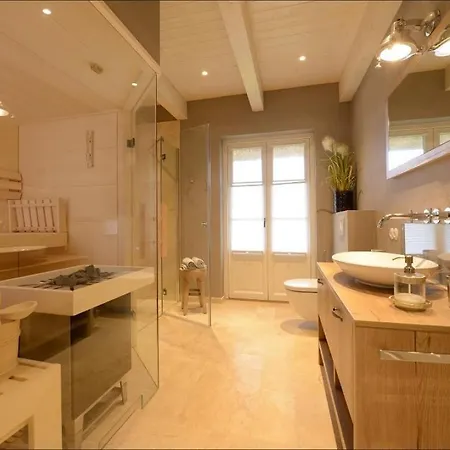 Nantucket Blue Гросс-Шванзе